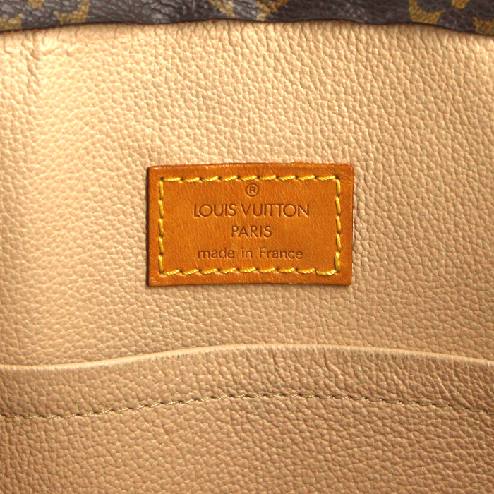 Louis Vuitton handbag in monogram canvas and natural leather - Detail D3