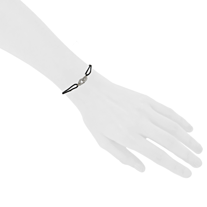 Brazalete Dinh Van Menottes R10 en oro blanco y diamantes - Detail D1