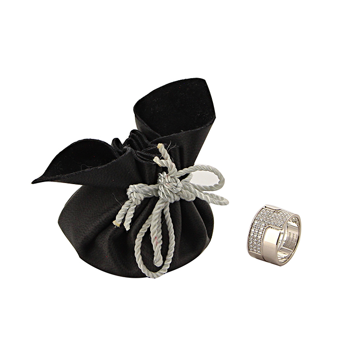 Bague Dinh Van Seventies grand modèle en or blanc et diamants - Detail D2