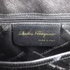 Bolso de mano Salvatore Ferragamo en cuero negro - Detail D3 thumbnail