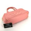 Chanel handbag in pink quilted grained leather - Detail D4 thumbnail