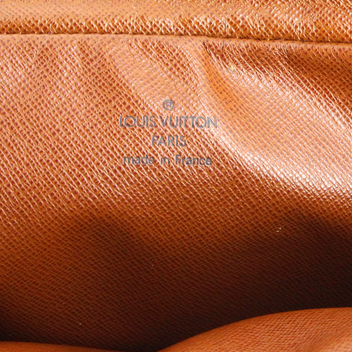 Sac bandoulière Louis Vuitton en toile monogram enduite et cuir naturel - Detail D3