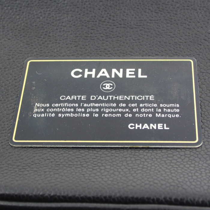 Beauty Vanity in pelle martellata nera - Detail D4