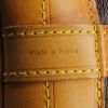 Louis Vuitton Grand Noé large model messenger bag in monogram canvas and natural leather - Detail D3 thumbnail
