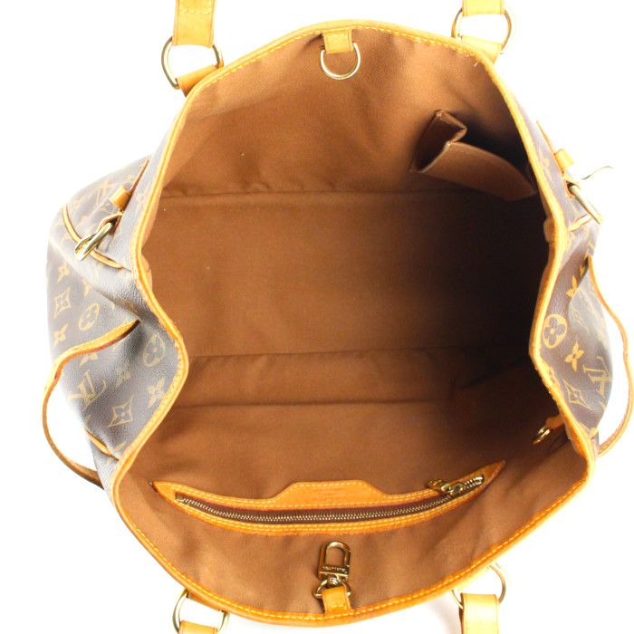 Sac cabas Louis Vuitton Batignolles en toile monogram marron et cuir naturel - Detail D2