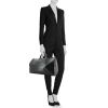Louis Vuitton Speedy 40 handbag in black epi leather - Detail D1 thumbnail