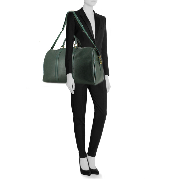 Louis Vuitton Kendall travel bag in green taiga leather and green canvas - Detail D1