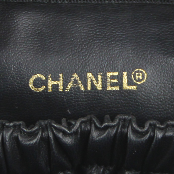 Vanity Chanel Vanity en cuir box noir - Detail D3