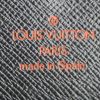 Portefeuille Louis Vuitton Sarah en cuir épi noir - Detail D4 thumbnail