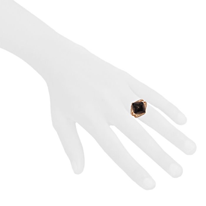 Mauboussin Fou de Toi ring in pink gold and diamonds and in smoked quartz - Detail D1