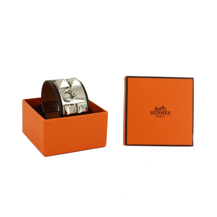 Hermes Médor cuff bracelet in palladium and leather - Detail D2