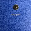 Bolsito de mano Saint Laurent en cuero granulado azul - Detail D3 thumbnail
