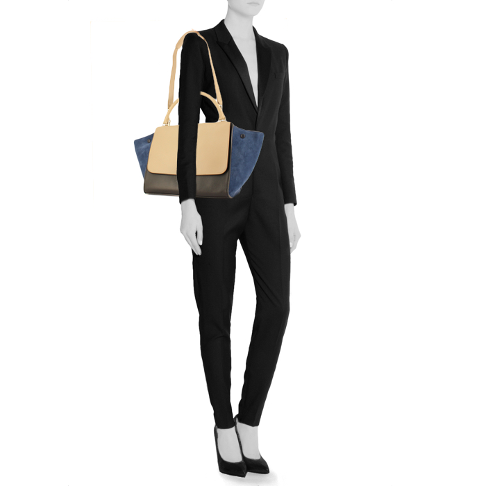Sac Celine Trapeze moyen modèle en cuir gris et daim beige - Detail D1