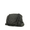 Chanel handbag in black quilted leather - 00pp thumbnail