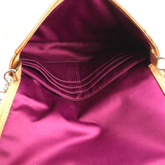 Sac à main Coach en cuir irisé rose - Detail D2