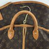 Funda protectora para ropa Louis Vuitton en lona Monogram y cuero natural - Detail D3 thumbnail