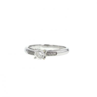 Anello solitario Mauboussin Tu es le sel de ma vie in oro bianco e diamante