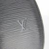 Sac à main Louis Vuitton Soufflot en cuir épi noir - Detail D4 thumbnail