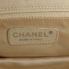 Bolso de mano Chanel Croisière Bag en cuero acolchado blanquecino y junco negro - Detail D4 thumbnail