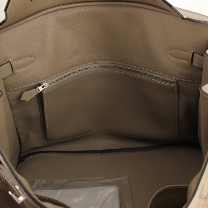 Sac à main Hermes Birkin en cuir togo gris-tourterelle - Detail D3