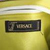 Bolso de mano Versace en cuero blanco - Detail D3 thumbnail