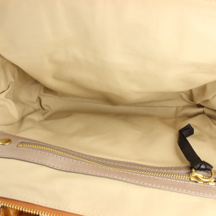 Bolso de mano Chloé Bay en cuero color oro - Detail D2