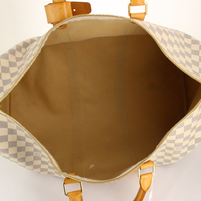 Bolsa de viaje Louis Vuitton Keepall 50 cm en lona a cuadros azul celeste y cuero natural - Detail D2