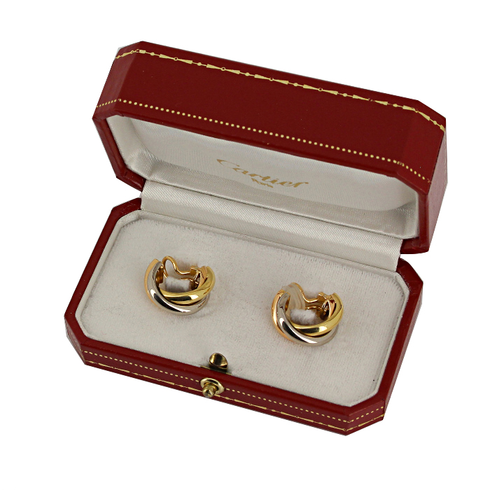 Paire de boucles d'oreilles Cartier Trinity moyen modèle en or jaune,  or rose et or blanc - Detail D2