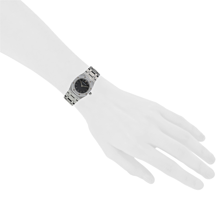 Audemars Piguet Lady Royal Oak watch in stainless steel Circa 1990 - Detail D1