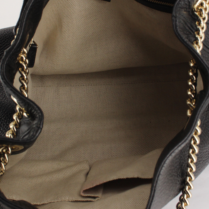 Sac à main Gucci en cuir grainé noir - Detail D2