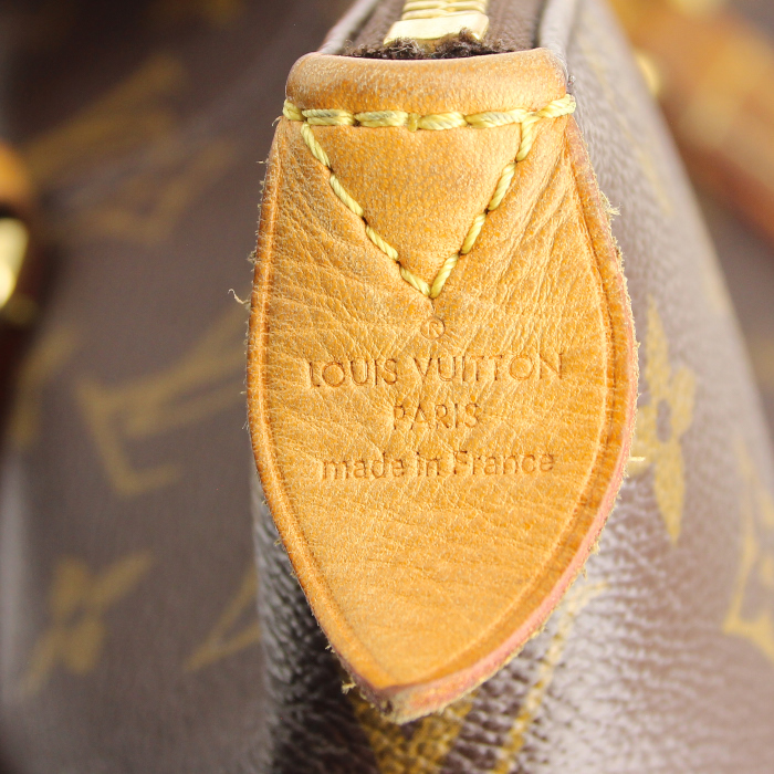 Louis Vuitton Totally handbag in monogram canvas and natural leather - Detail D3