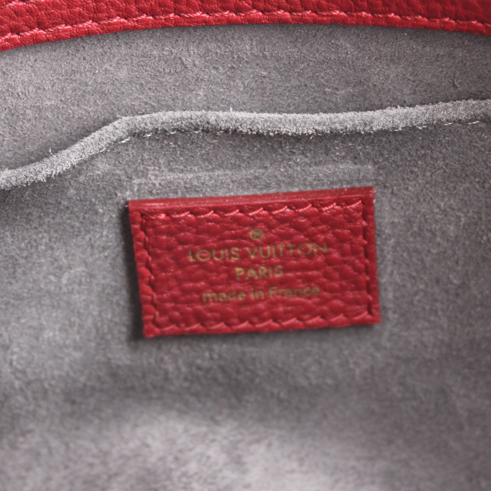 Bolso de mano Louis Vuitton Sofia Coppola en cuero granulado rojo - Detail D4