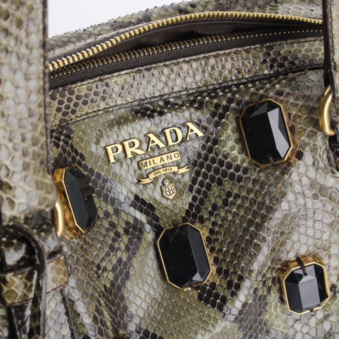 Sac à main Prada en python vert - Detail D4