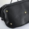 Louis Vuitton handbag in black leather - Detail D5 thumbnail