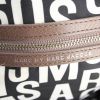 Marc Jacobs handbag in taupe leather - Detail D4 thumbnail