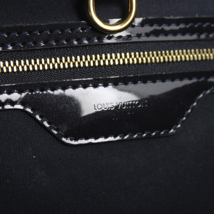 Sac cabas Louis Vuitton en cuir vernis monogram bleu-marine - Detail D3