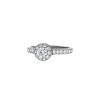 Van Cleef & Arpels Icone solitaire ring in platinium and in diamond - 00pp thumbnail