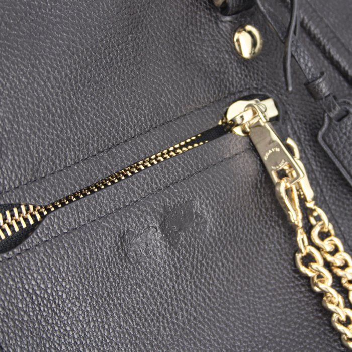 Borsa in pelle martellata nera - Detail D5