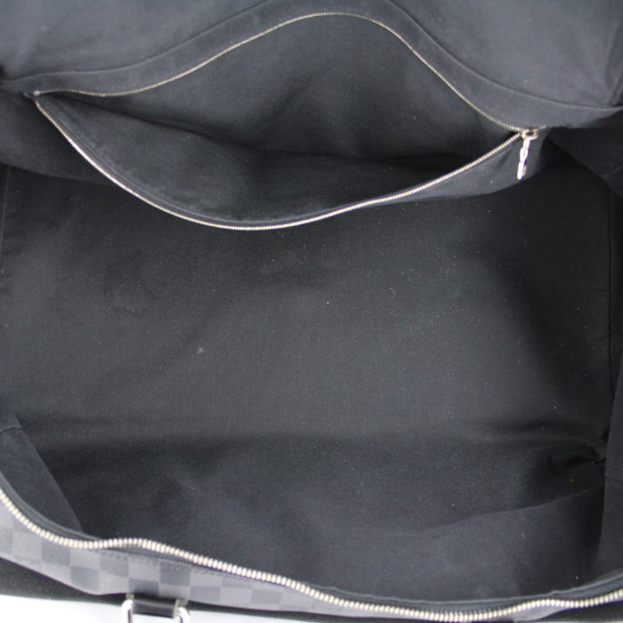 Bolsa de viaje Louis Vuitton en cuero negro y lona a cuadros revestida - Detail D3