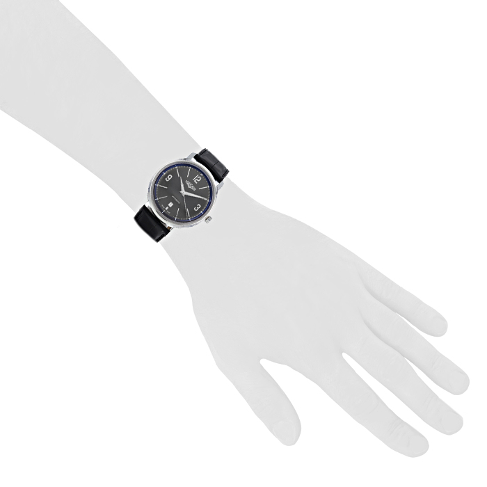 Vulcain watch in stainless steel Ref: 560156.305 Circa 2000 - Detail D1