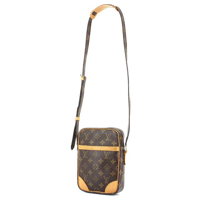 Bolso zurrón Louis Vuitton District en lona Monogram revestida marrón