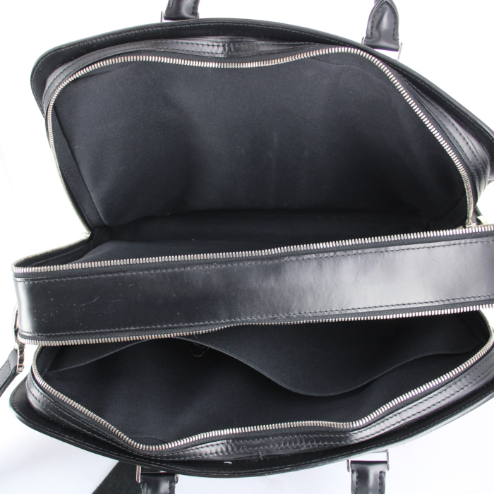 Louis Vuitton briefcase in black epi leather - Detail D3
