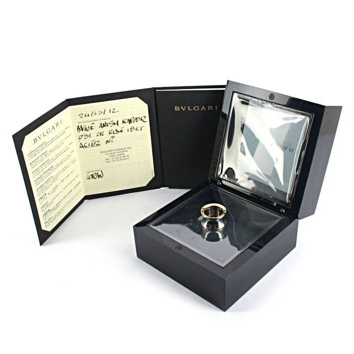 Bulgari B.Zero1 par Anish Kapoor ring in pink gold and stainless steel - Detail D2