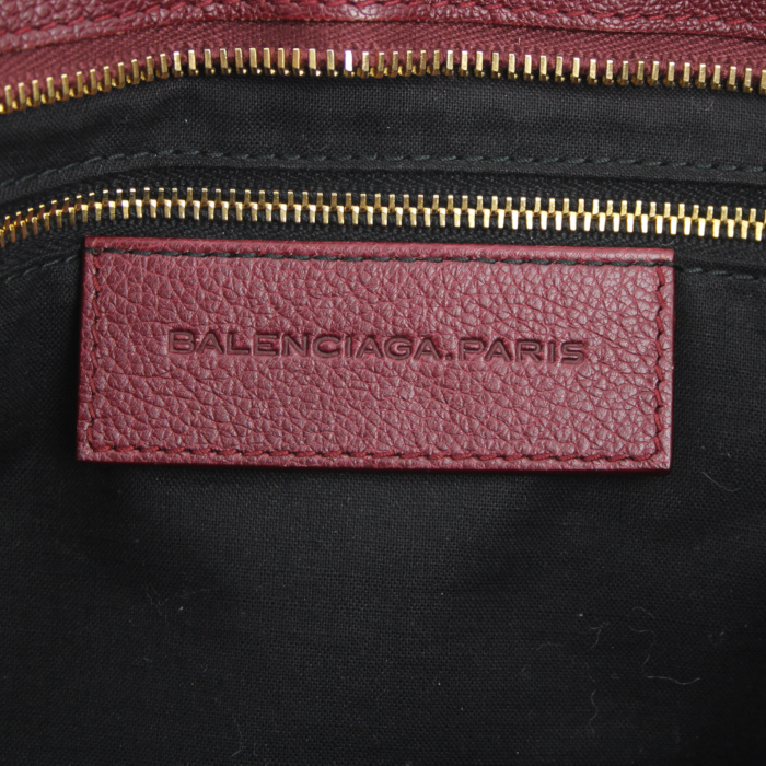 Sac à main Balenciaga Classic City en cuir bordeaux - Detail D4