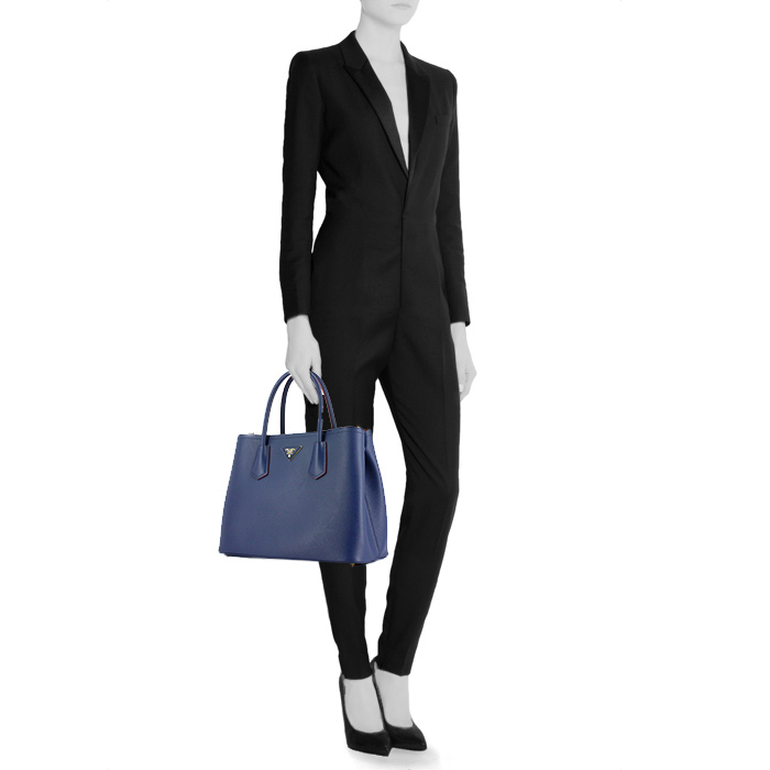 Prada handbag in blue leather saffiano - Detail D2