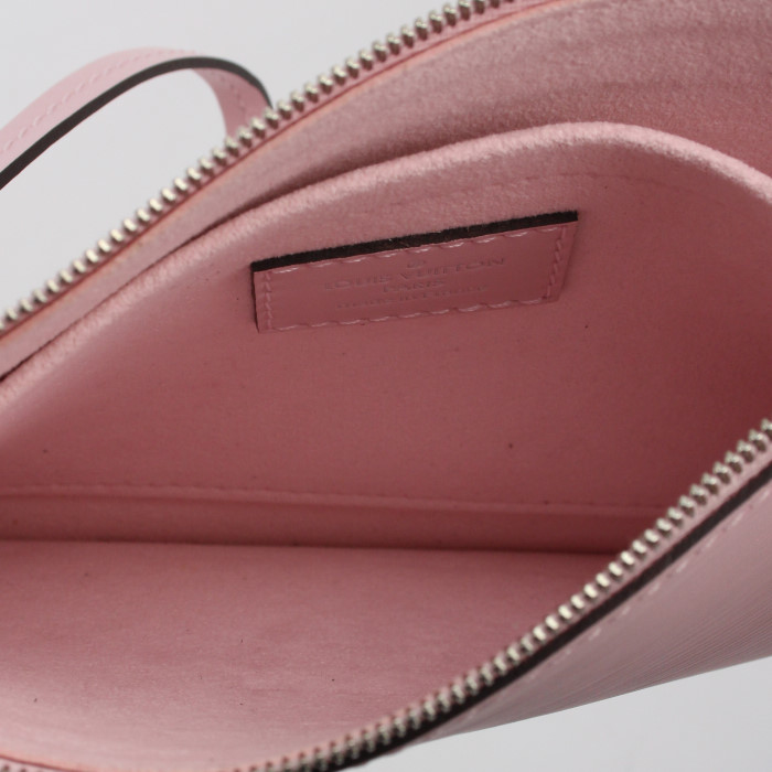 Louis Vuitton pouch in pink epi leather - Detail D2