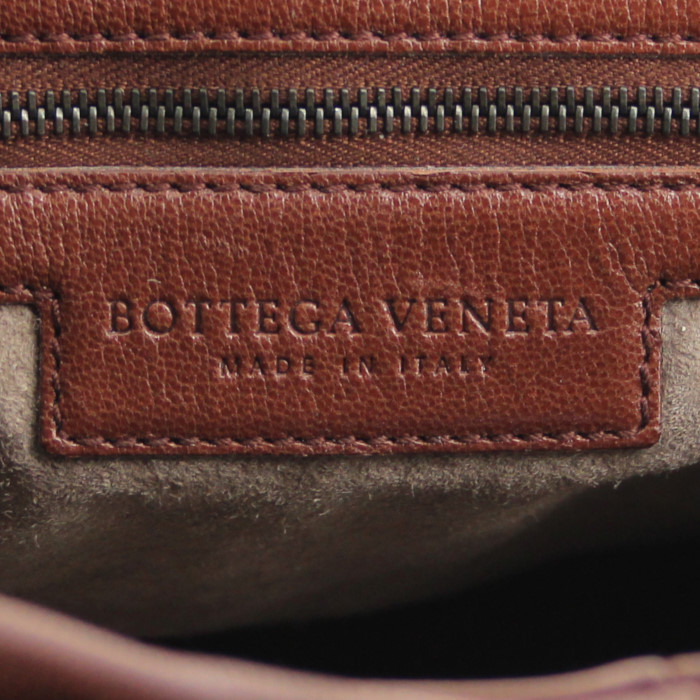Bolso de mano Bottega Veneta en cuero trenzado marrón - Detail D3