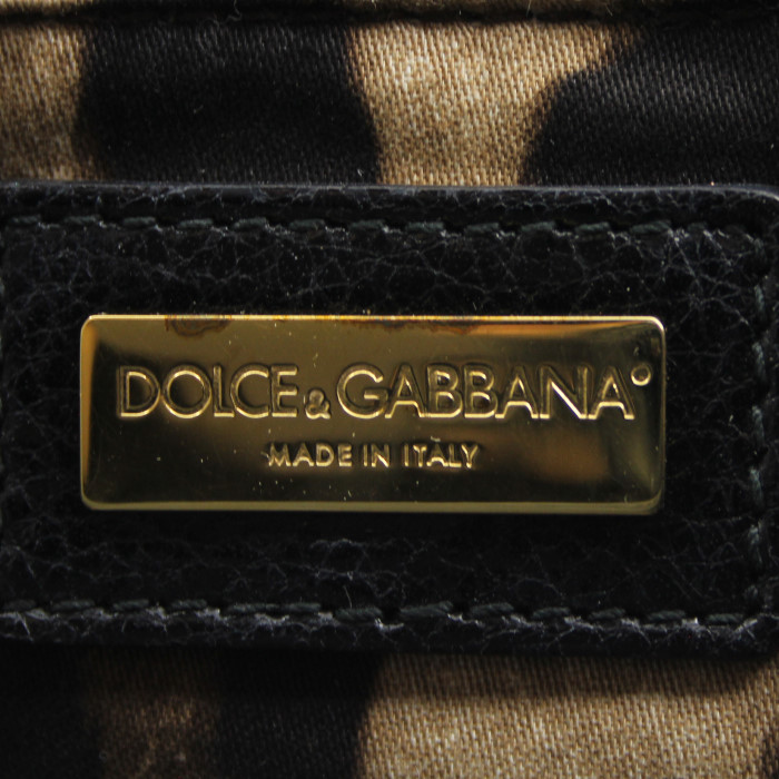 Dolce
Gabbana handbag in black leather - Detail D4