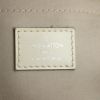 Borsa Louis Vuitton modello grande in pelle Epi ecru - Detail D3 thumbnail