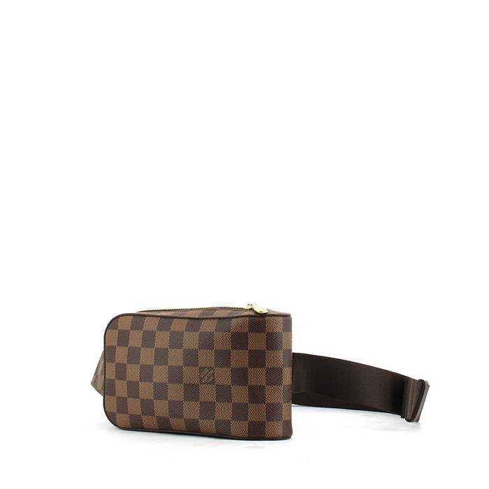 Bum bag / sac ceinture leather handbag Louis Vuitton Red in